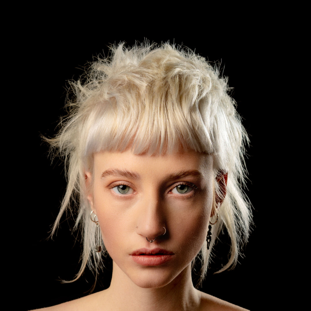 FREE REUZEL x Liquid Death Mat w/ 4 Severed Head Pomades